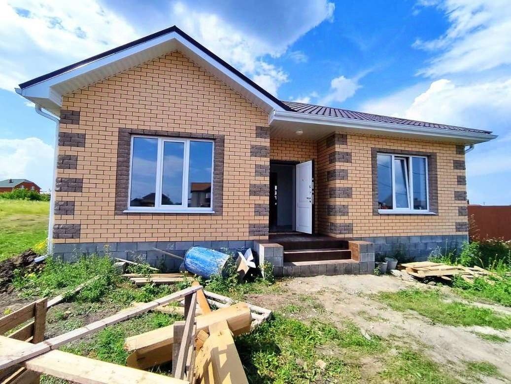 Дом, 100 м², 15 соток