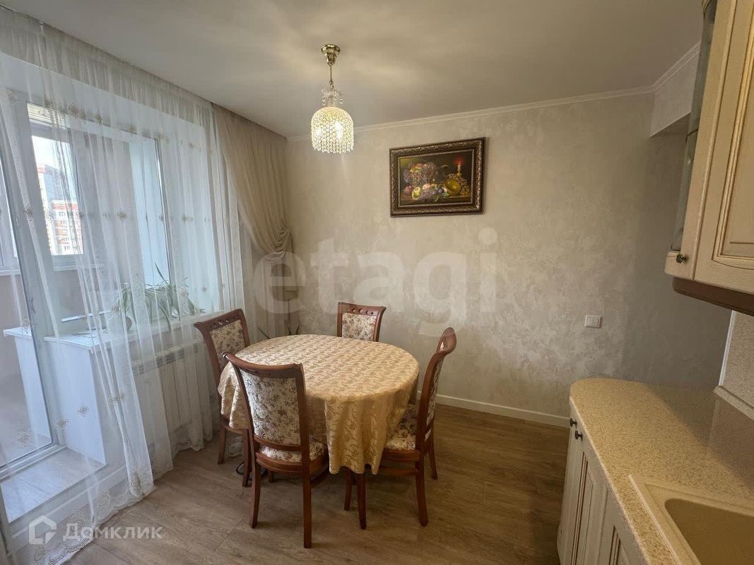 2-комн., Квартира, 65 м², 7/14 этаж