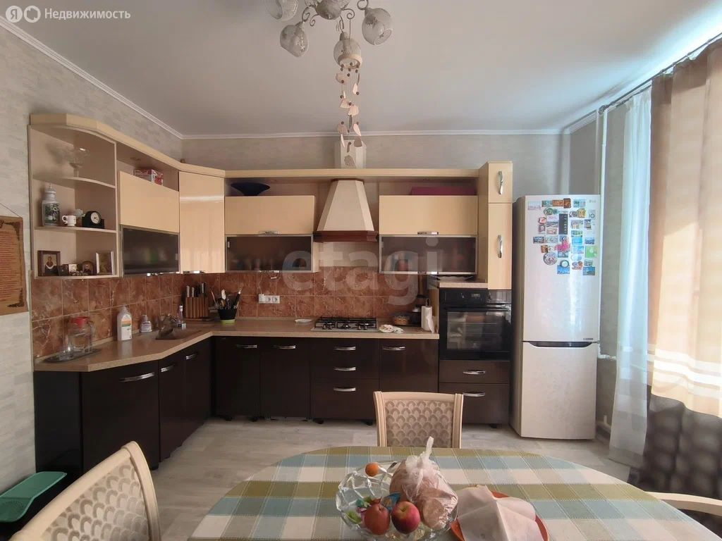 4-комн., Квартира, 186.7 м², 2/3 этаж