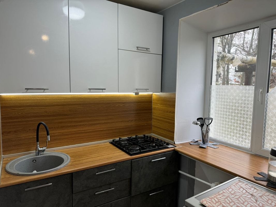 3-комн., 56.6 м², 1/3 этаж