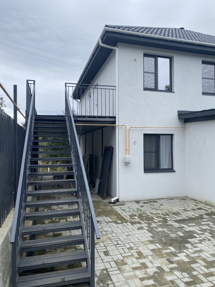2-комн. квартира, 40 м2, 2/2 этаж