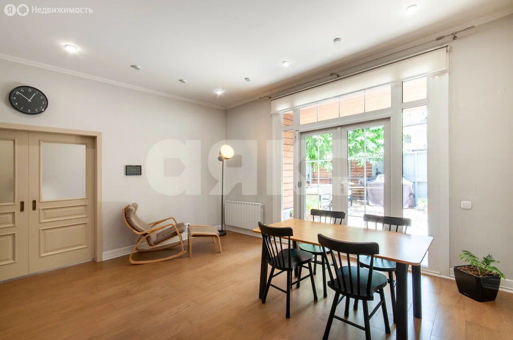 3-комн., Квартира в новостройке, 224.7 м², 2/3 этаж