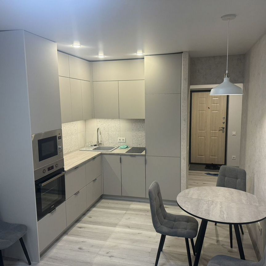 2-комн., 50 м², 1/10 этаж