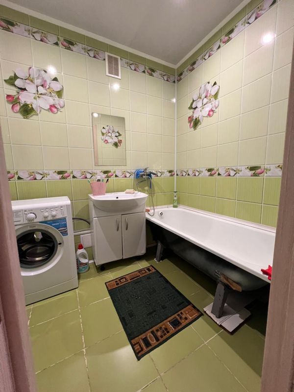 3-комн., Квартира, 89.8 м², 1/5 этаж