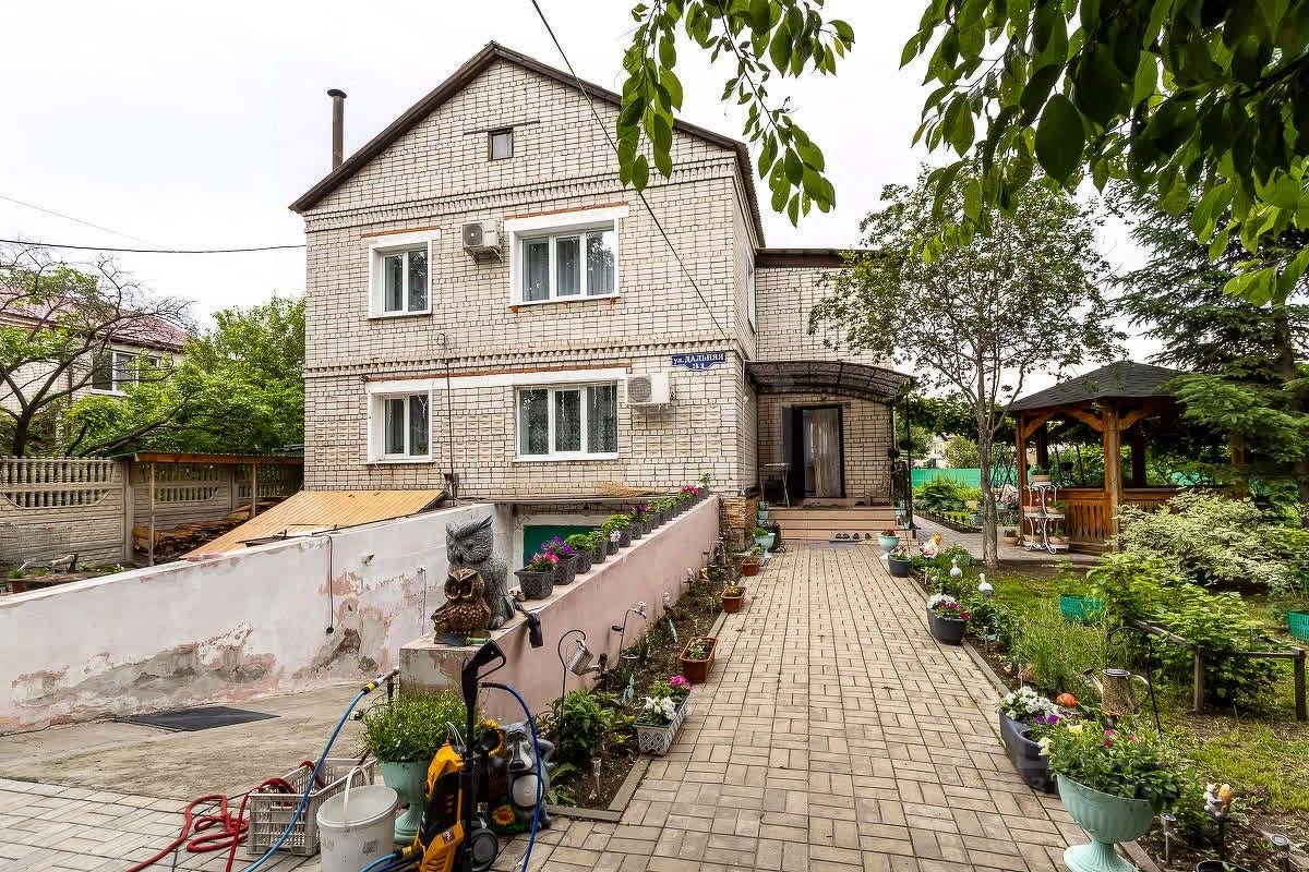 Дом, 133.8 м², 10 соток