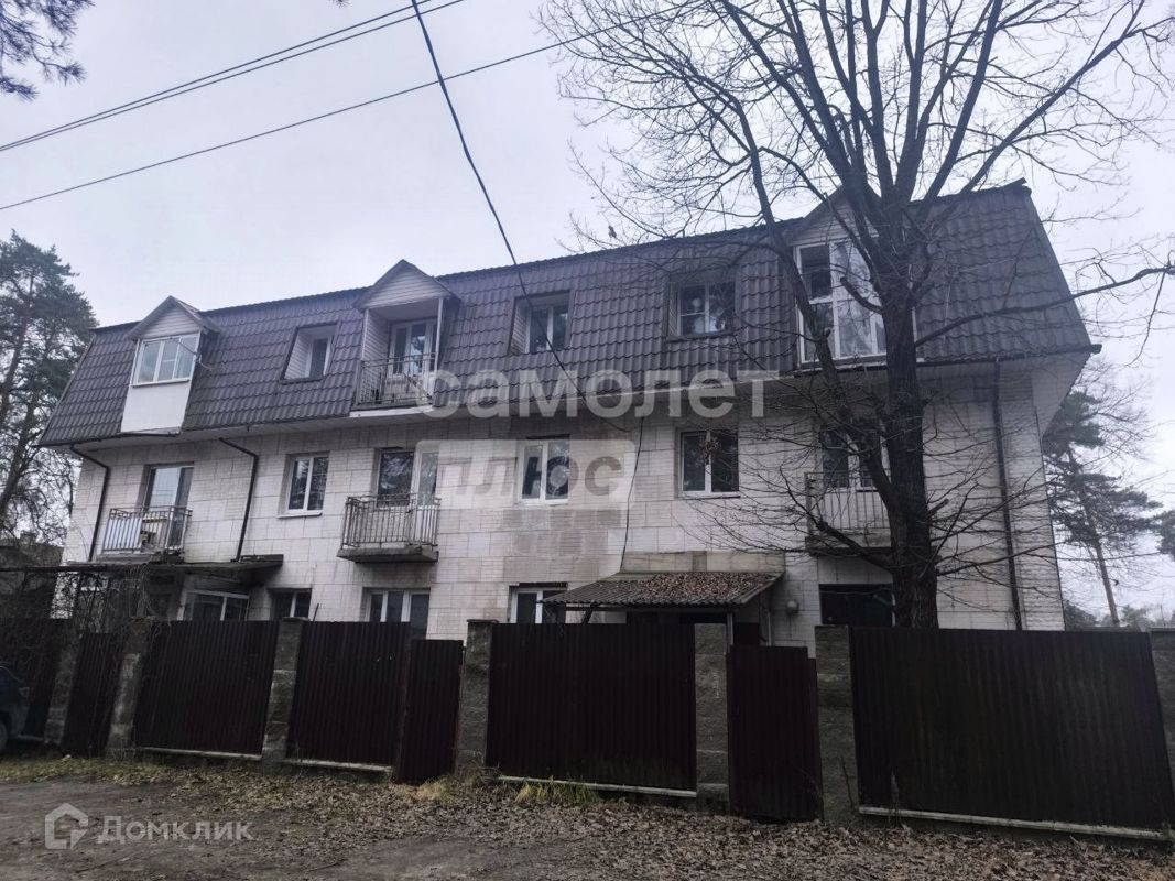 Студия, 60 м², 3/3 этаж