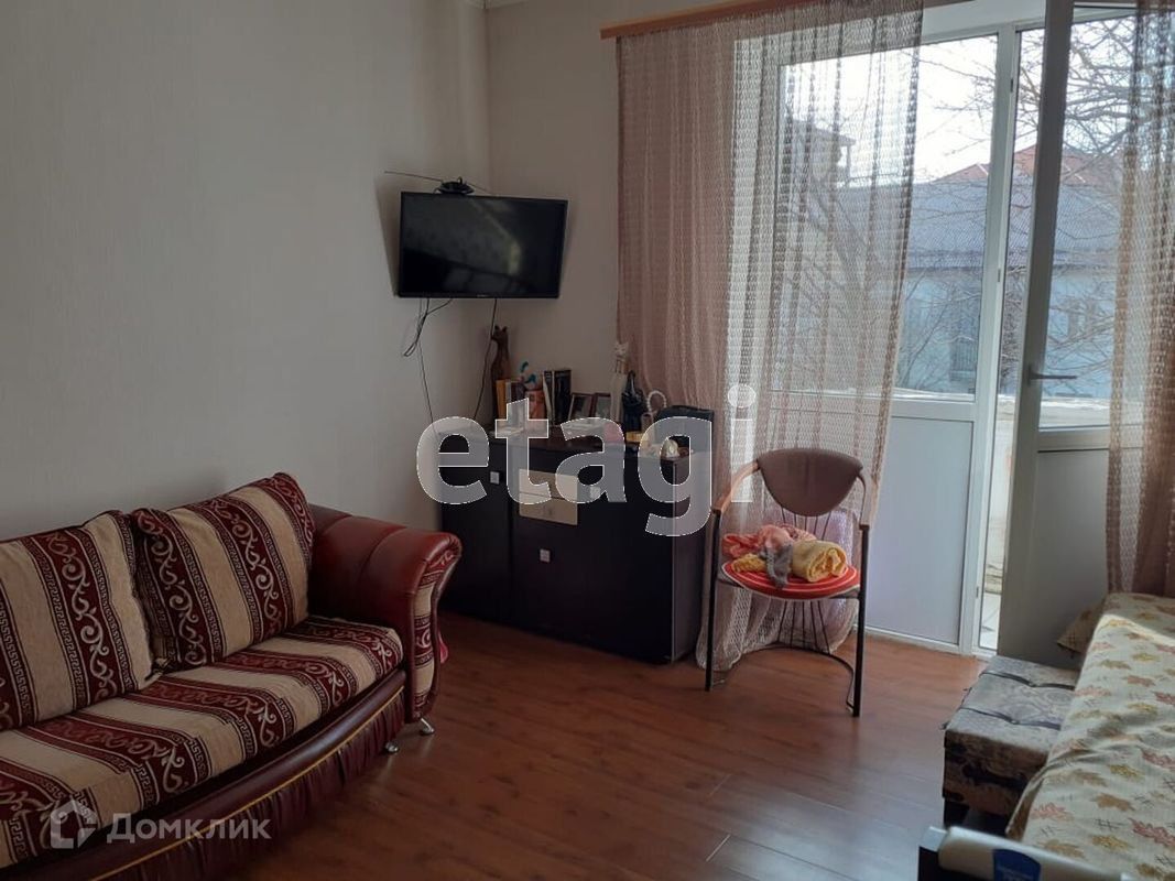 3-комн. квартира, 70.7 м2, 2/2 этаж