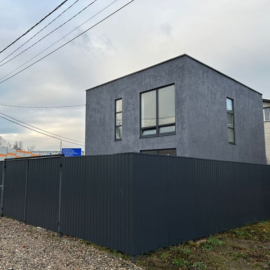 Дом, 127.2 м², 4 сотки