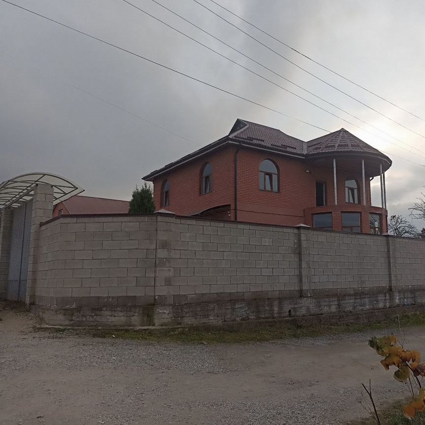 Дом, 328 м², 5 соток