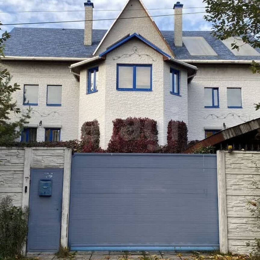 Дом, 798.5 м², 20 соток