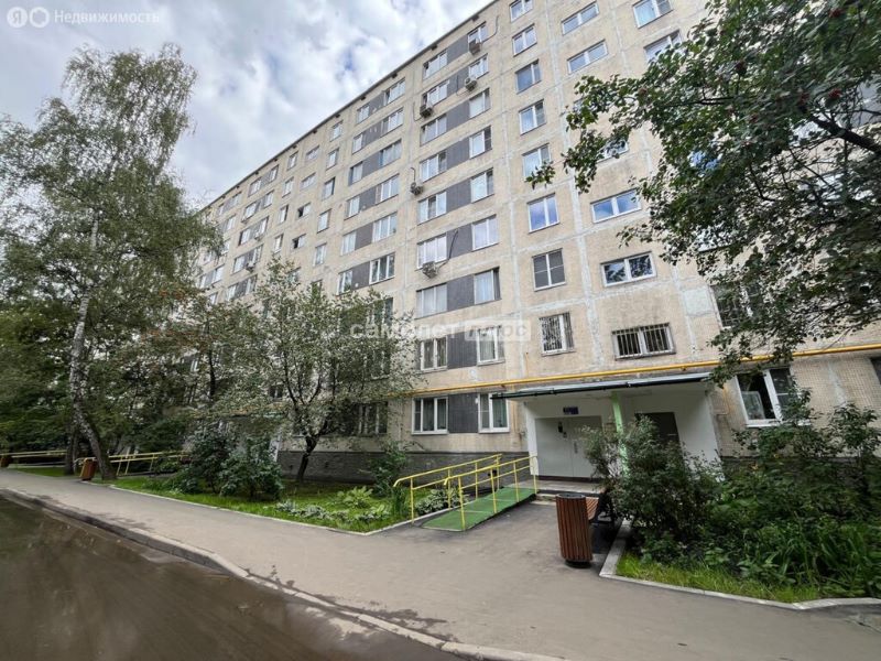 1-комн., 32.5 м², 3/9 этаж