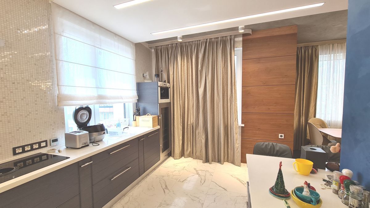 3-комн., 145.5 м², 5/14 этаж