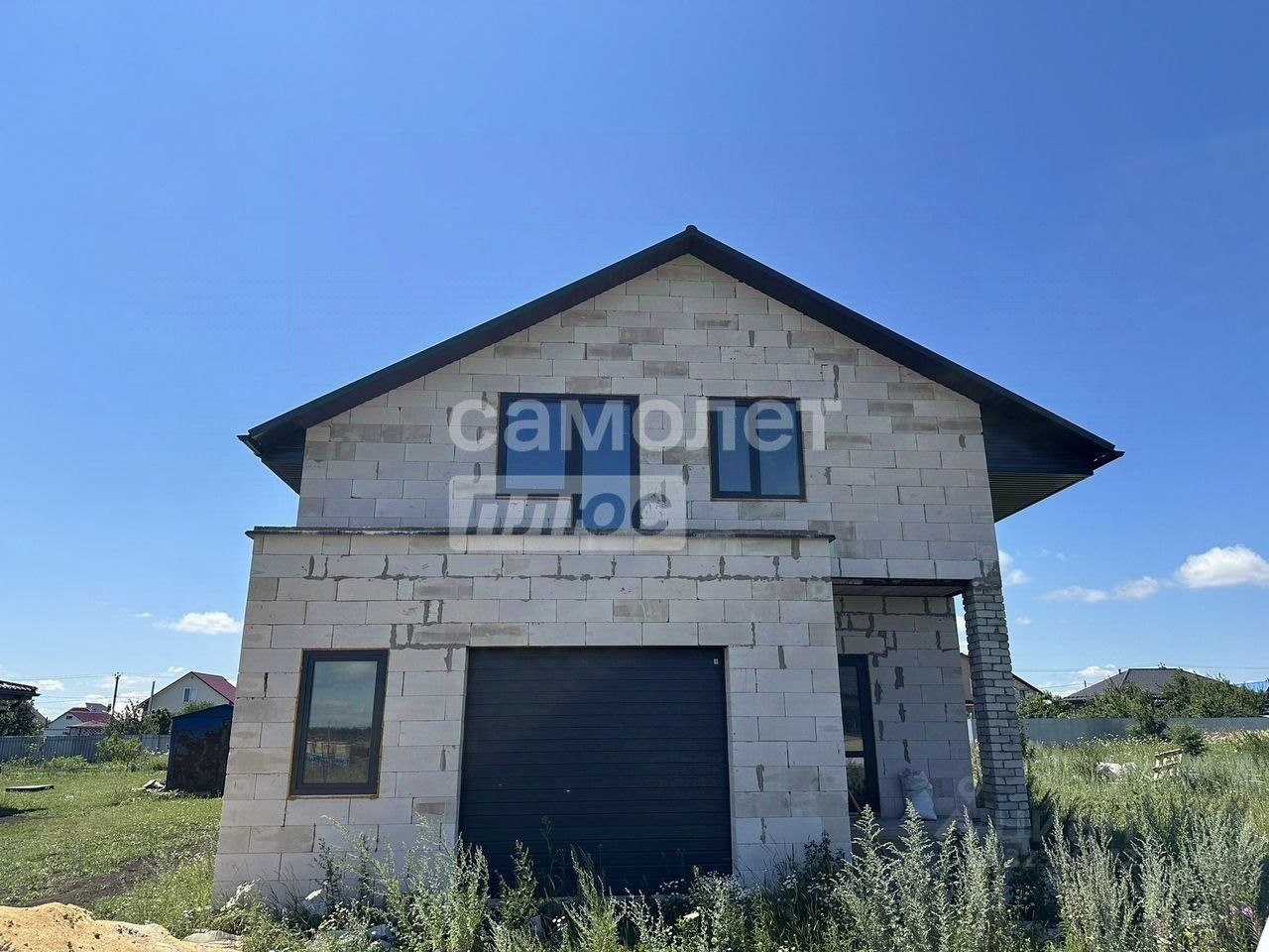 Дом, 244 м², 15 соток