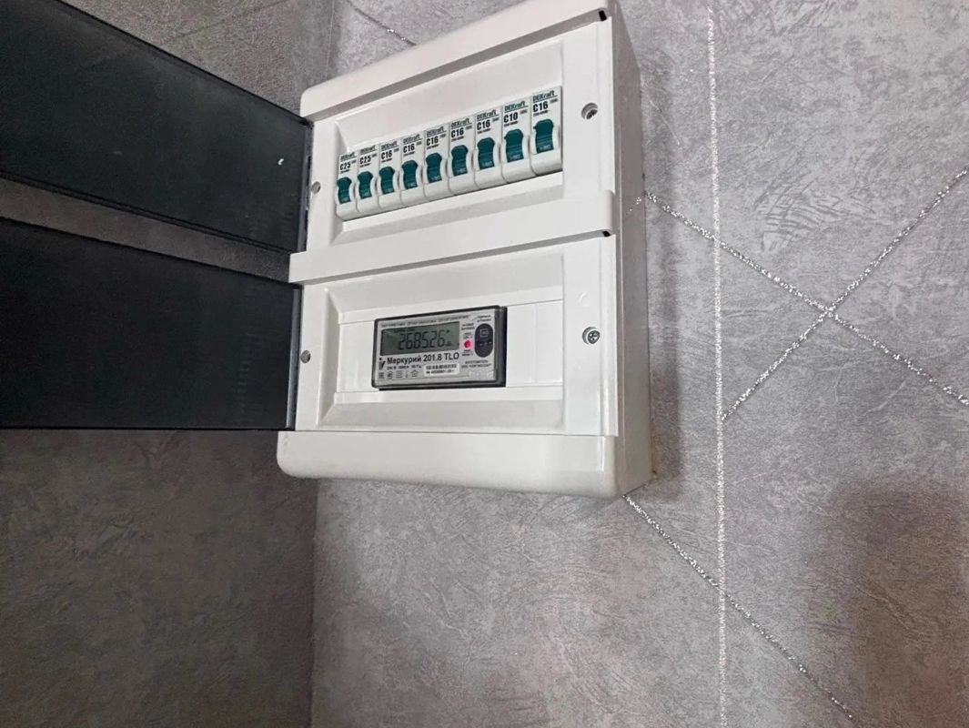 2-комн., 42.3 м², 1/4 этаж