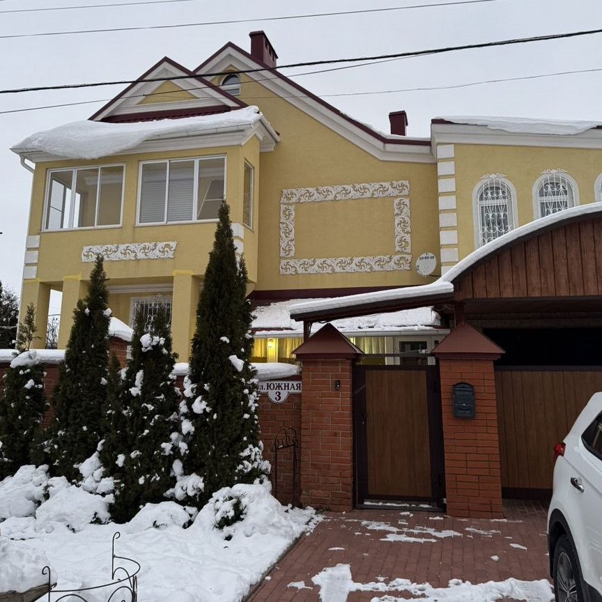 Дом, 553.4 м², 12 соток