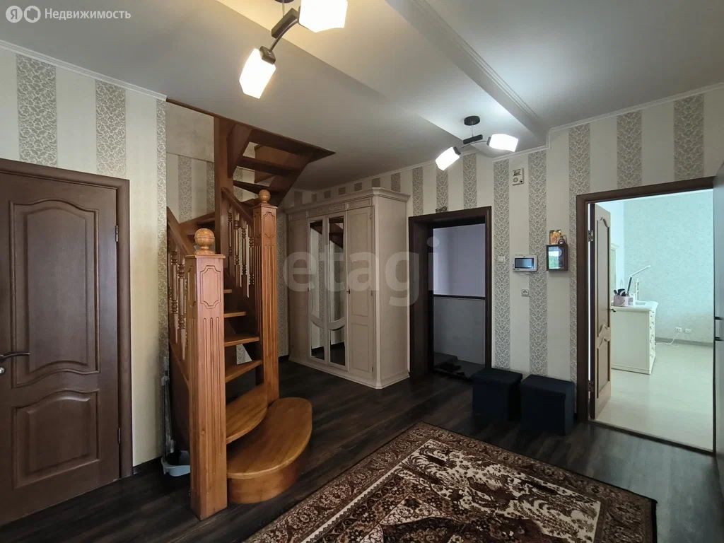 4-комн., Квартира, 186.7 м², 2/3 этаж