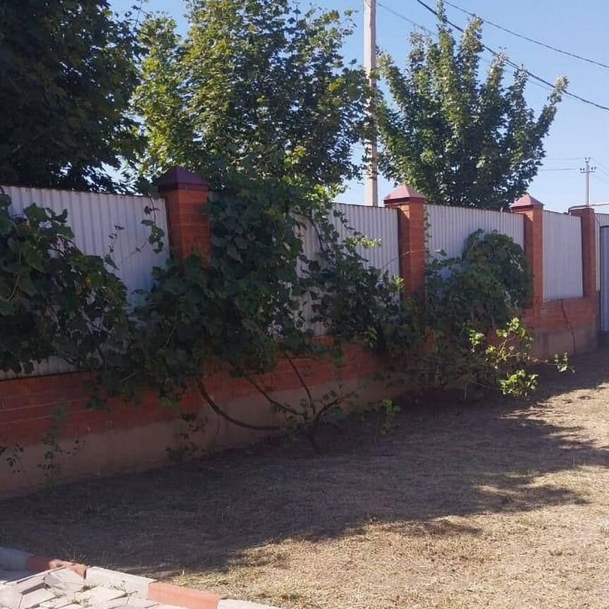 Коттедж, 180 м², 10 соток