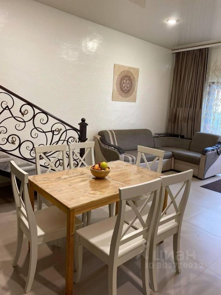 Таунхаус, 70 м², 1 сотка