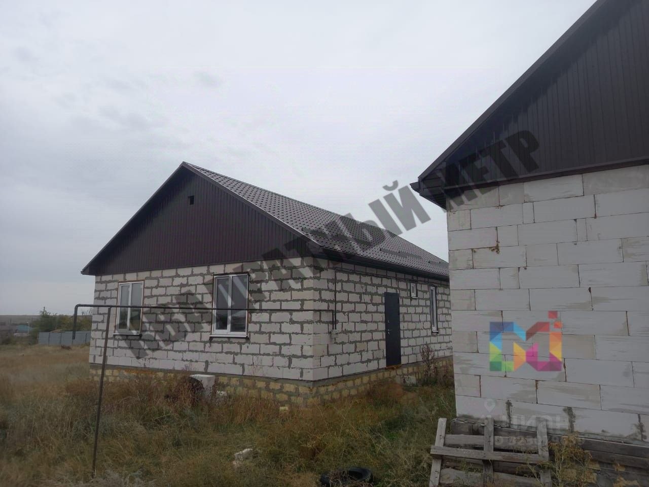 Дом, 97.4 м², 6 соток