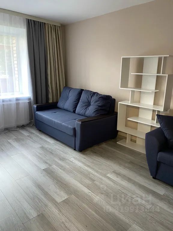 1-комн., 37 м², 1/5 этаж