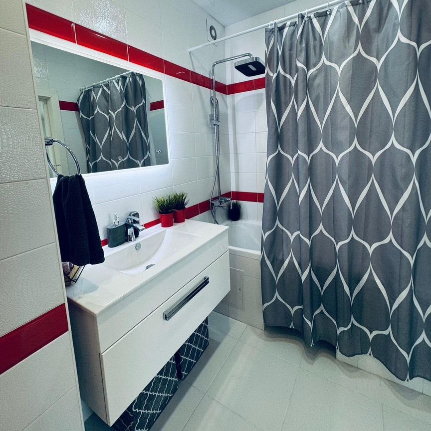 3-комн., 80 м², 10/10 этаж