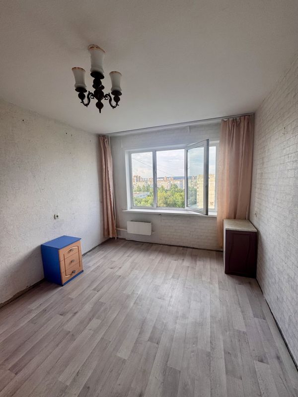 Квартира, 16.9 м², 8/9 этаж