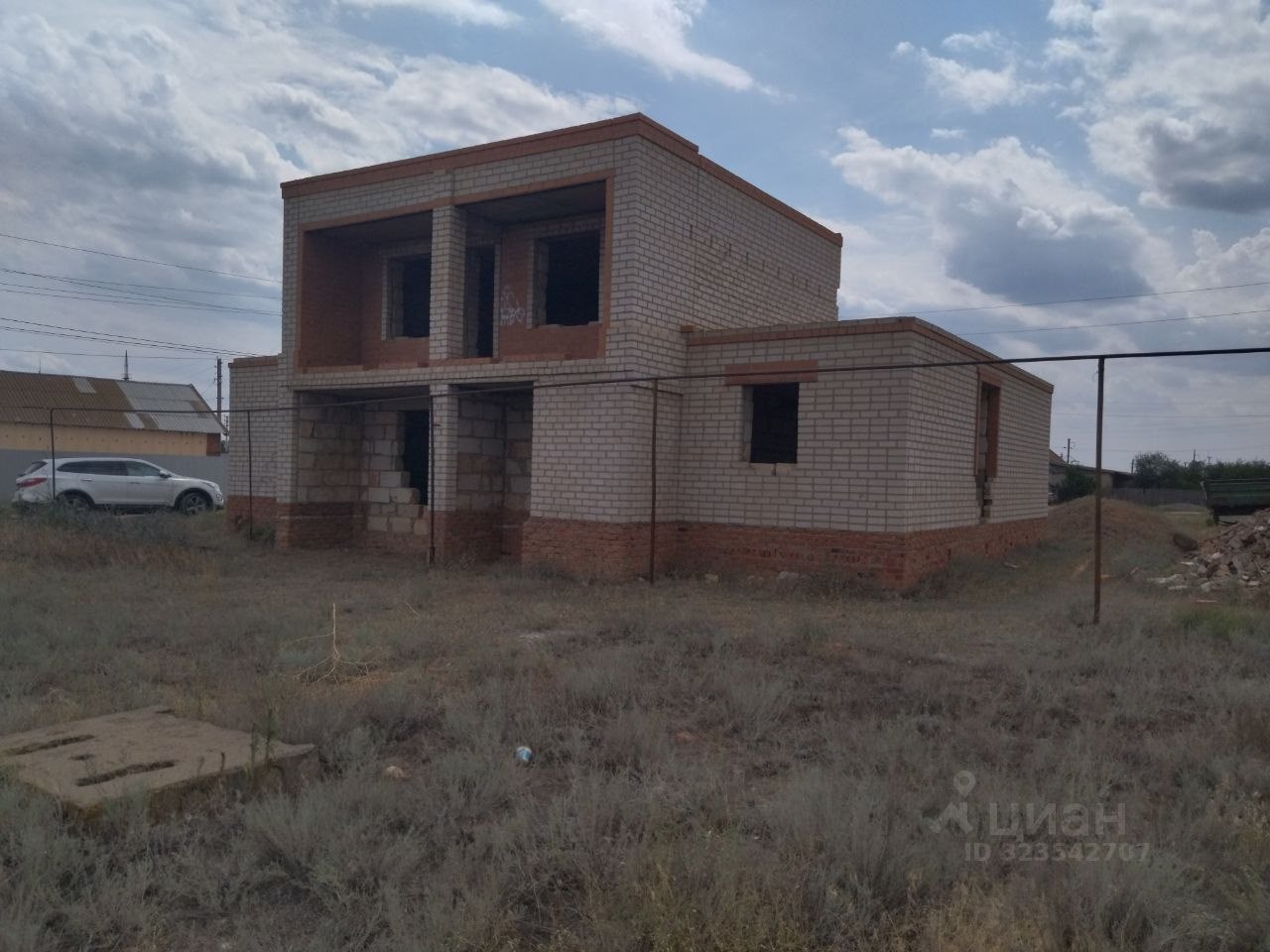 Дом, 210 м², 6 соток