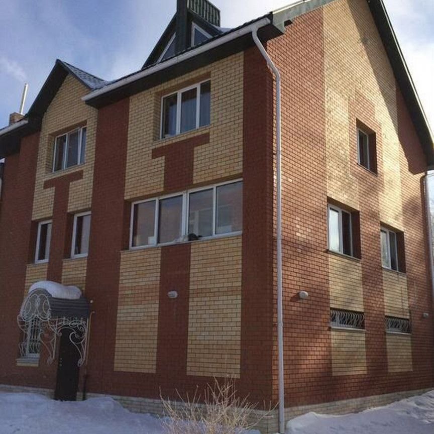 Таунхаус, 448.8 м², 8.5 соток