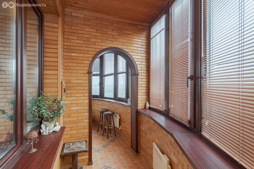 5-комн., 140 м², 8/27 этаж