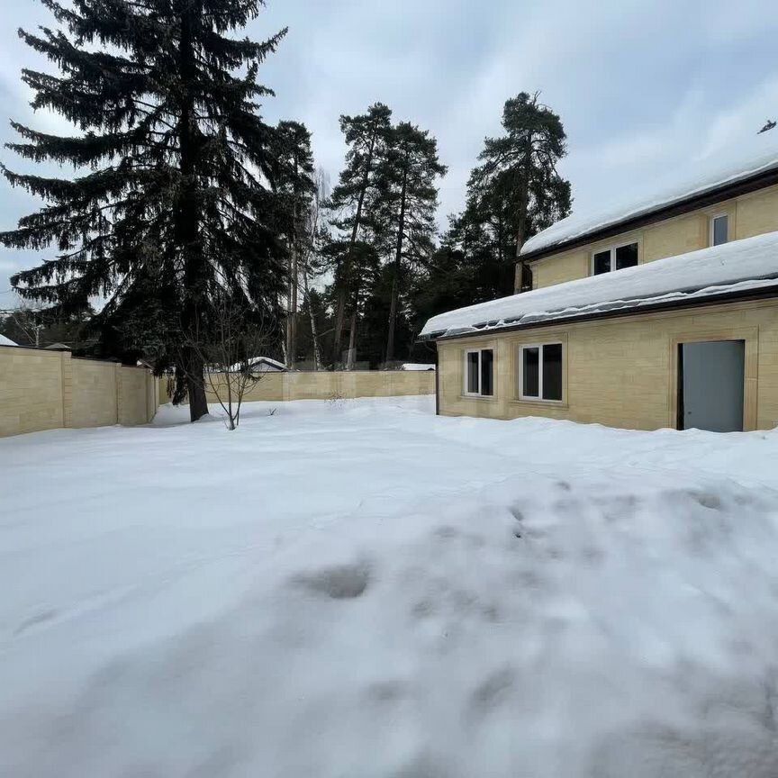 Коттедж, 176.1 м2, 6 соток