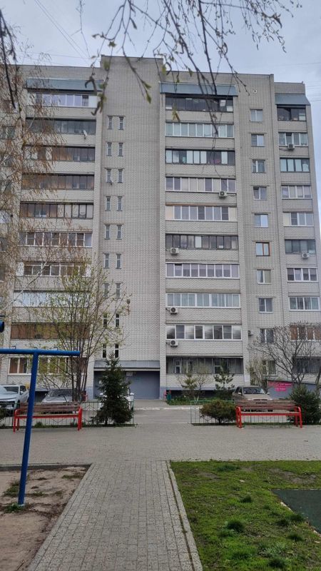 2-комн., 77.3 м², 8/10 этаж