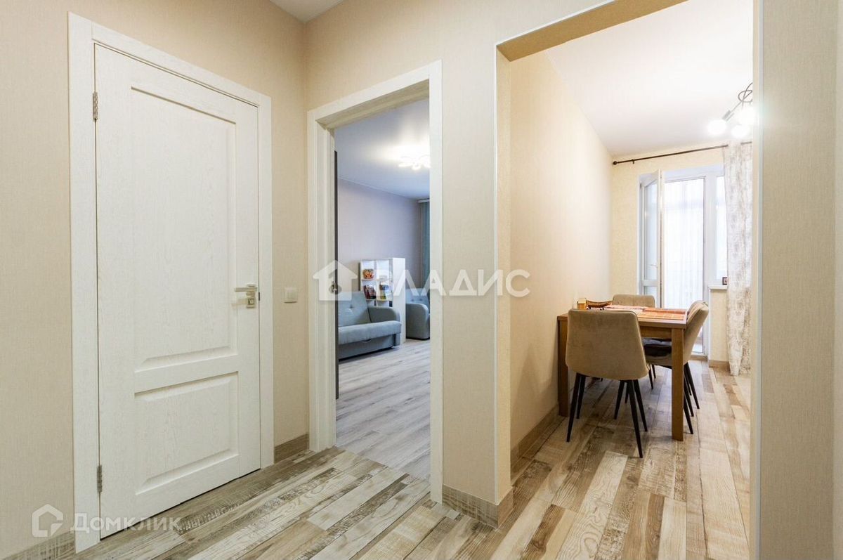 1-комн., 43 м², 2/10 этаж