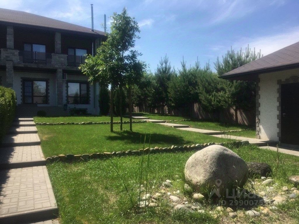 Таунхаус, 290 м², 3 сотки