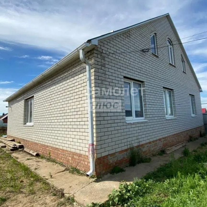  дом, 108 м², 6.6 соток