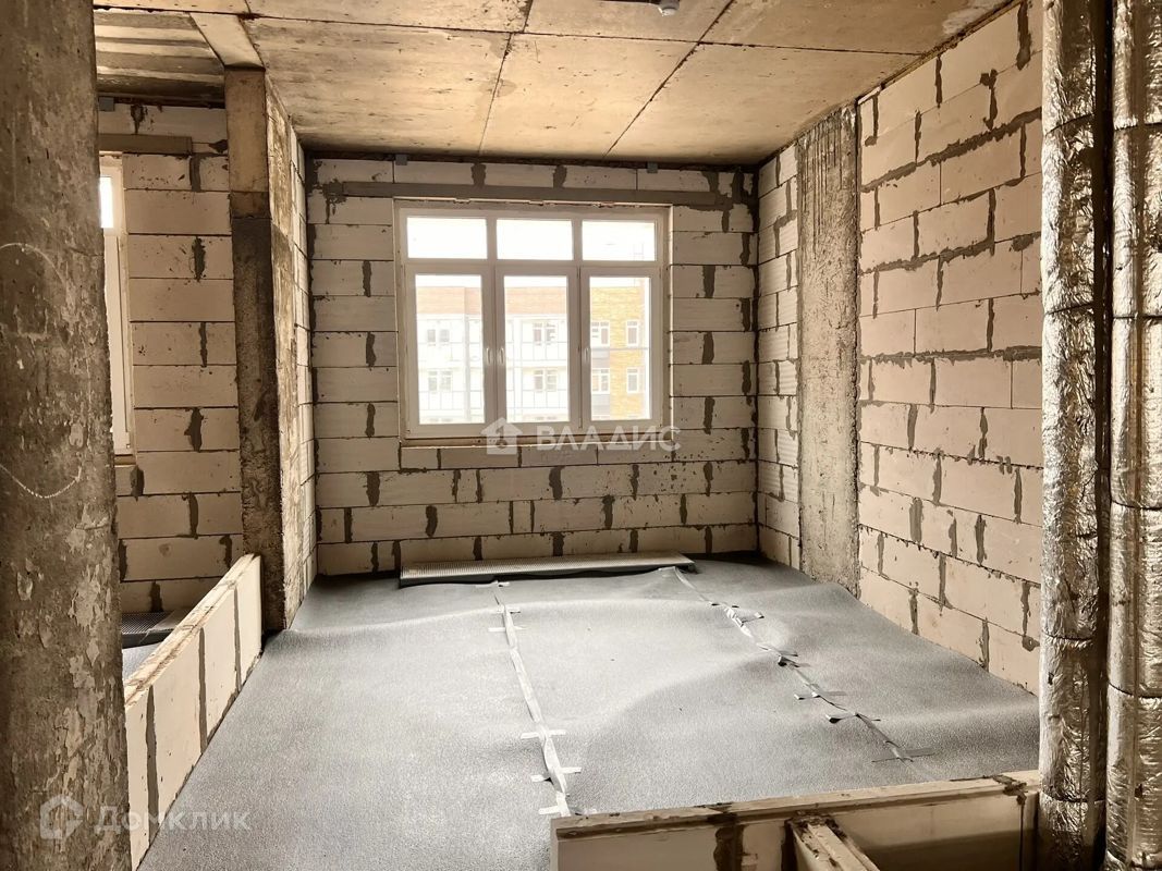 2-комн., 70 м², 25/32 этаж