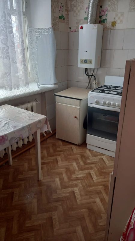 3-комн. квартира, 55 м2, 3/3 этаж