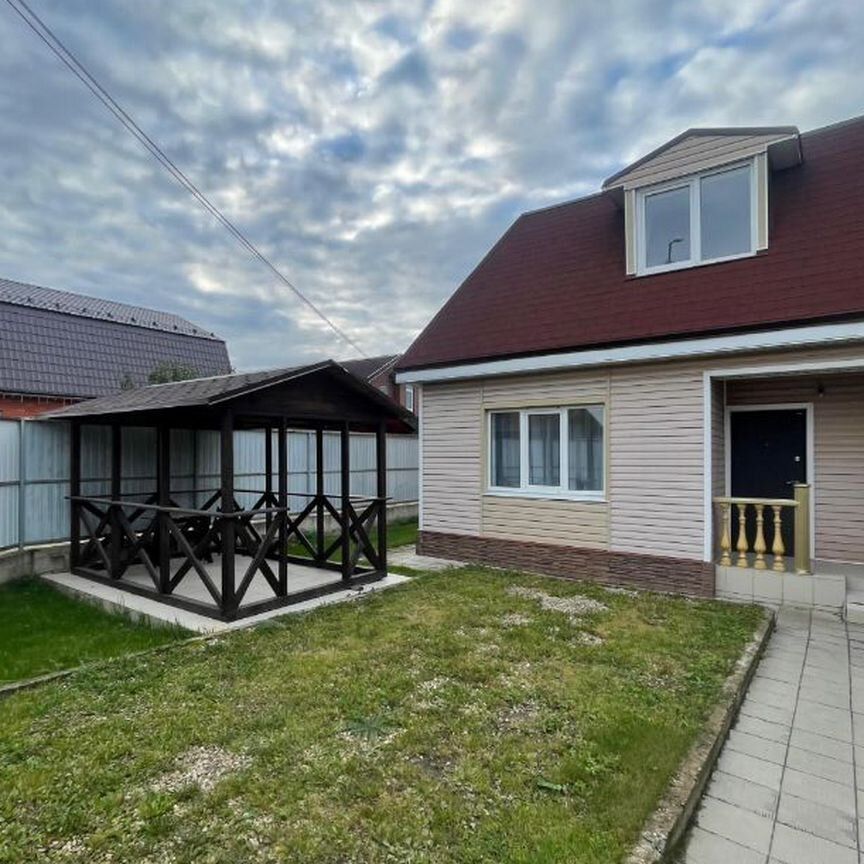 Таунхаус, 100 м², 3 сотки