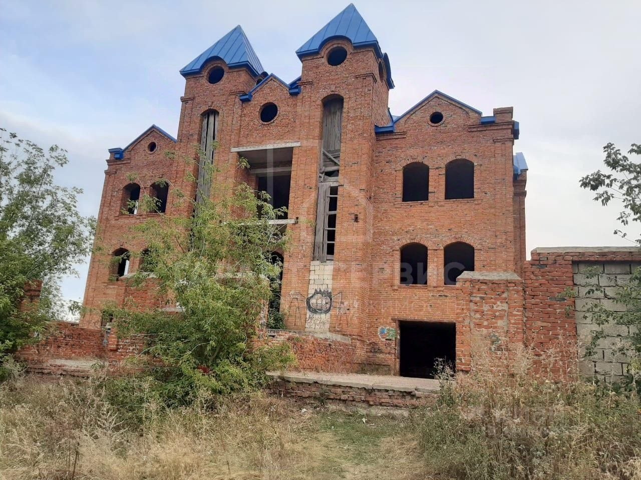 Дом, 1387.6 м², 20 соток