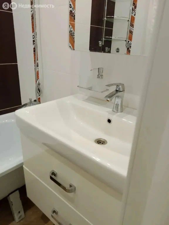 1-комн., 42 м², 4/10 этаж