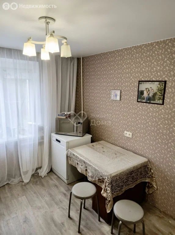 2-комн., 56 м², 1/9 этаж