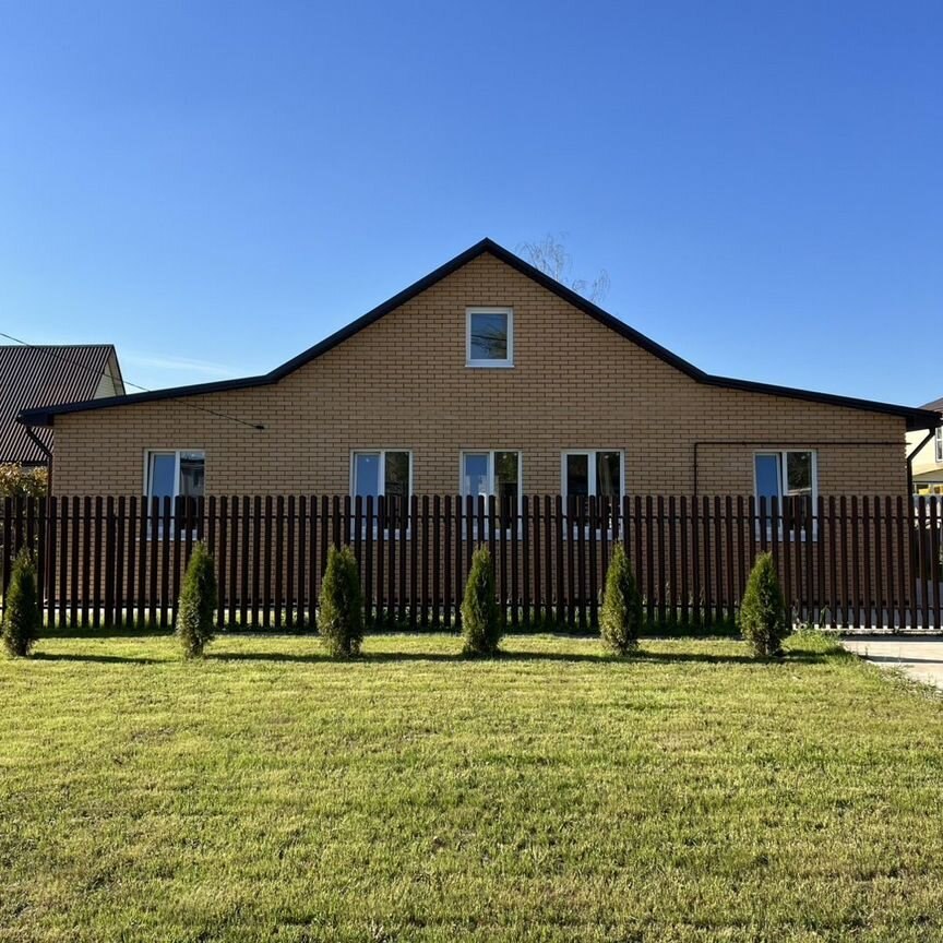 Дом, 140.8 м², 7 соток