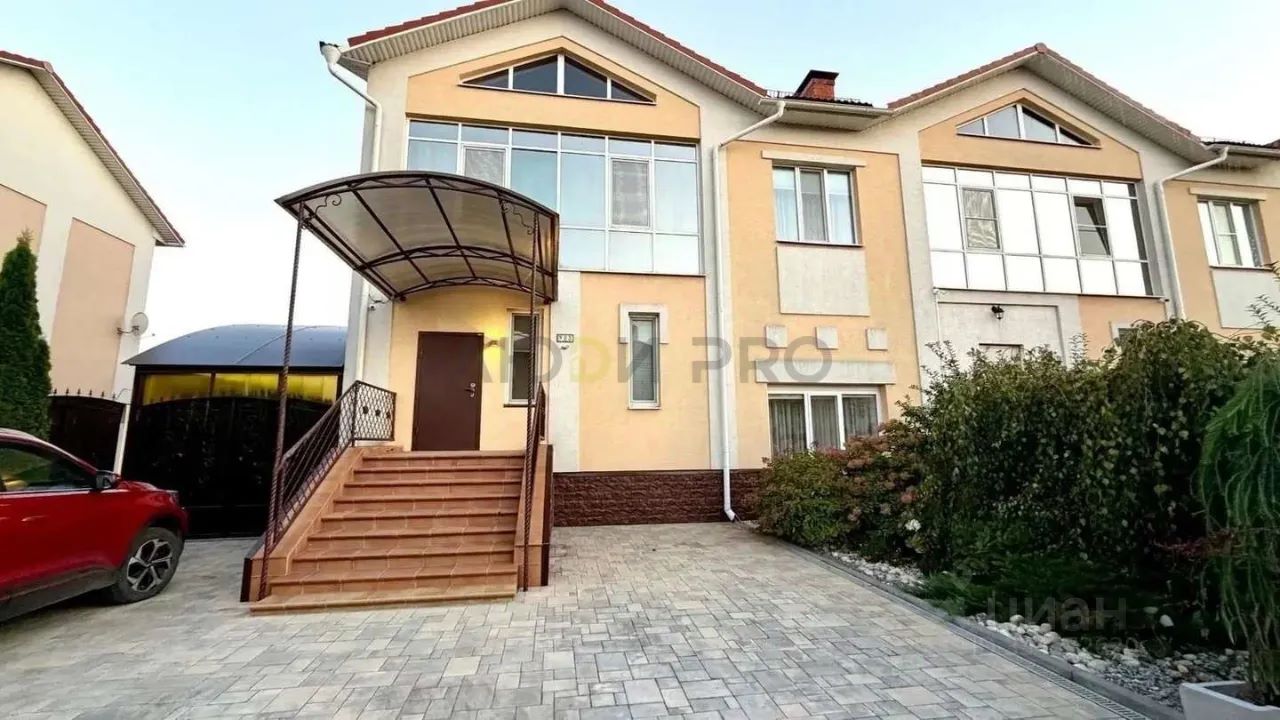 Таунхаус, 223 м², 6.25 соток
