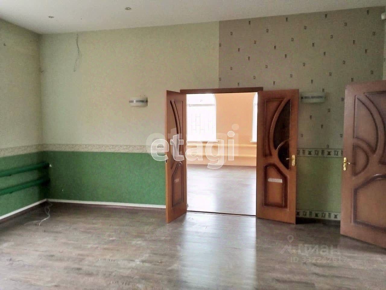 2 этажный, Дом, 326 м², 3.1 сотки, 2 этажа