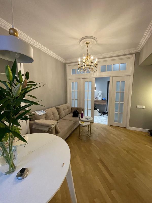 2-комн., 58 м², 7/8 этаж