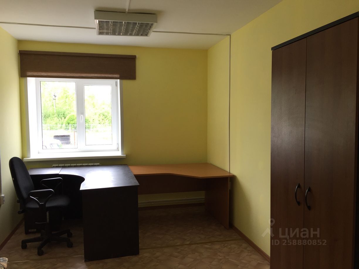 Офис, 50 м², 3/3 этаж