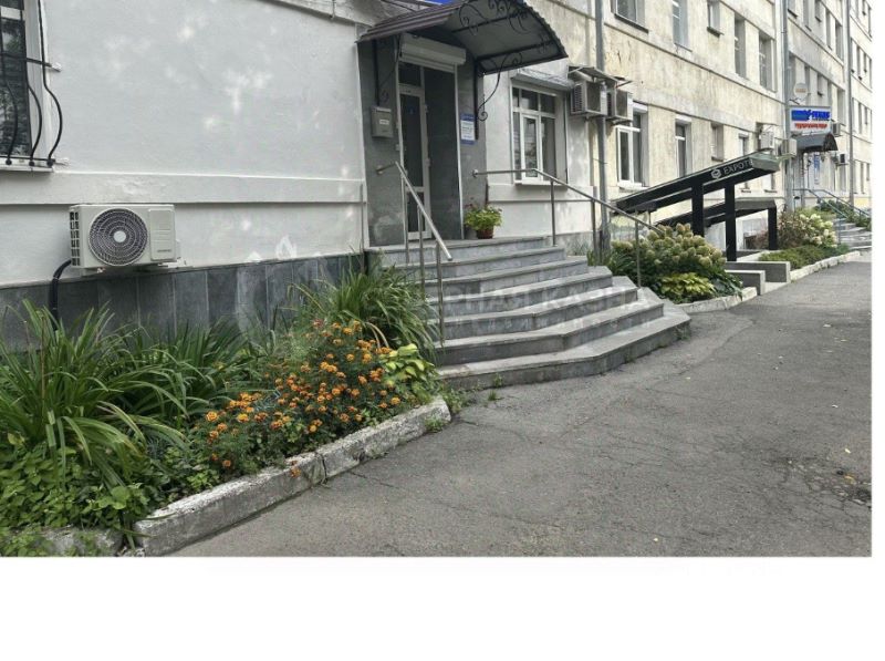 Офис, 152 м², 1/5 этаж