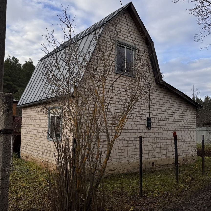  коттедж, 42 м², 8 соток