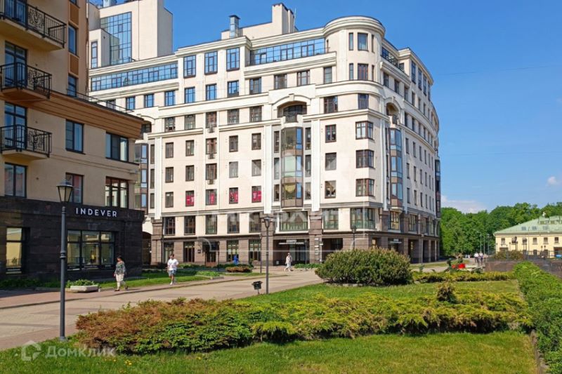 2-комн., 84 м², 2/8 этаж