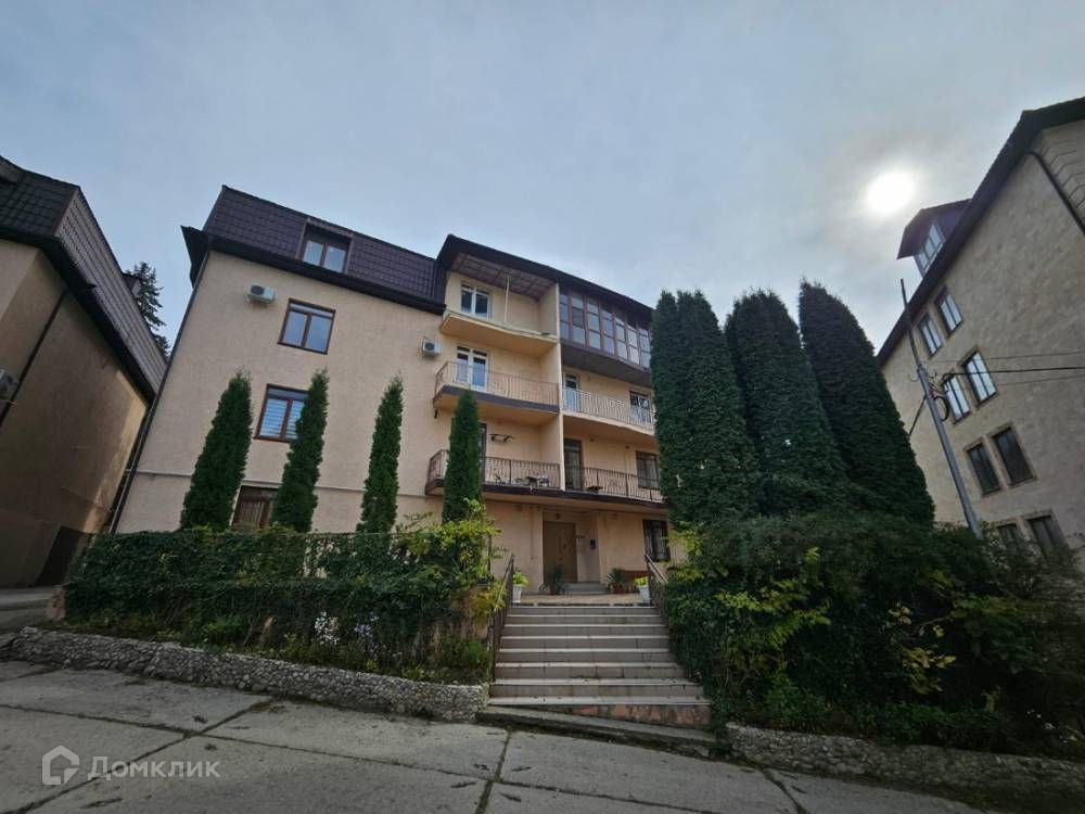 3-комн., 101 м², 4/4 этаж