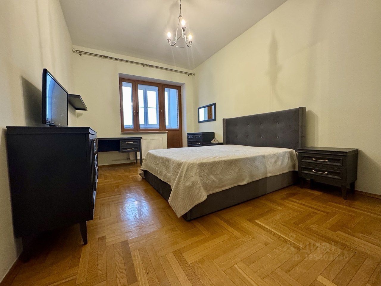 3-комн., 100 м², 4/8 этаж